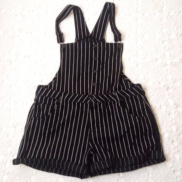 Hot Topic Pants - Hot Topic Shortall Overall Shorts Black White Stripe Stretch Denim Cuff XL Women